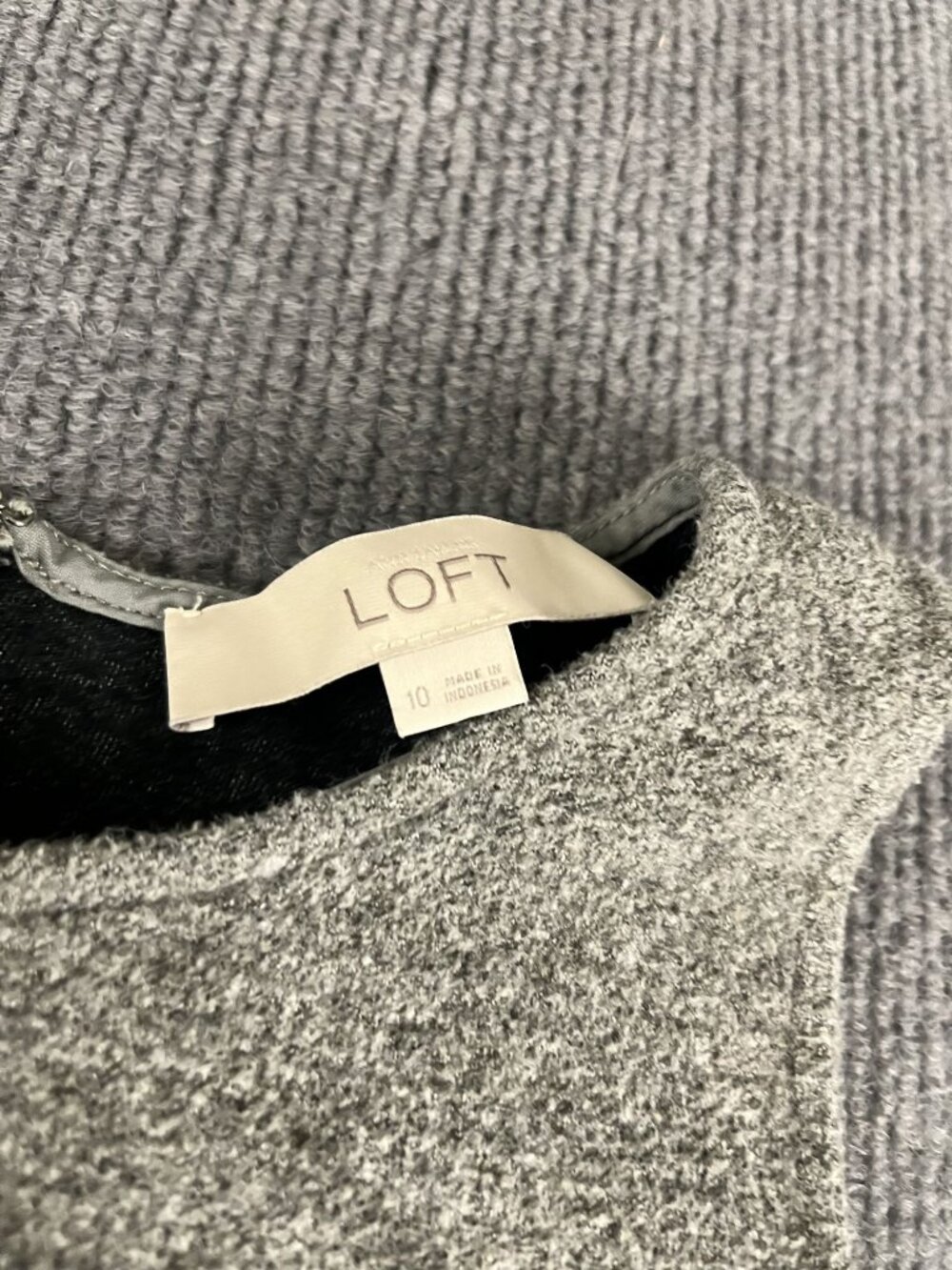 Ann Taylor LOFT Two-Tone Sleeveless A-Line Dress Navy & Gray Size 10 Back Zipper - Picture 3 of 11